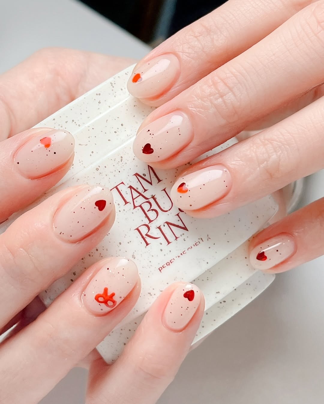 Mini-hearts-short-summer-nail-designs.jpg