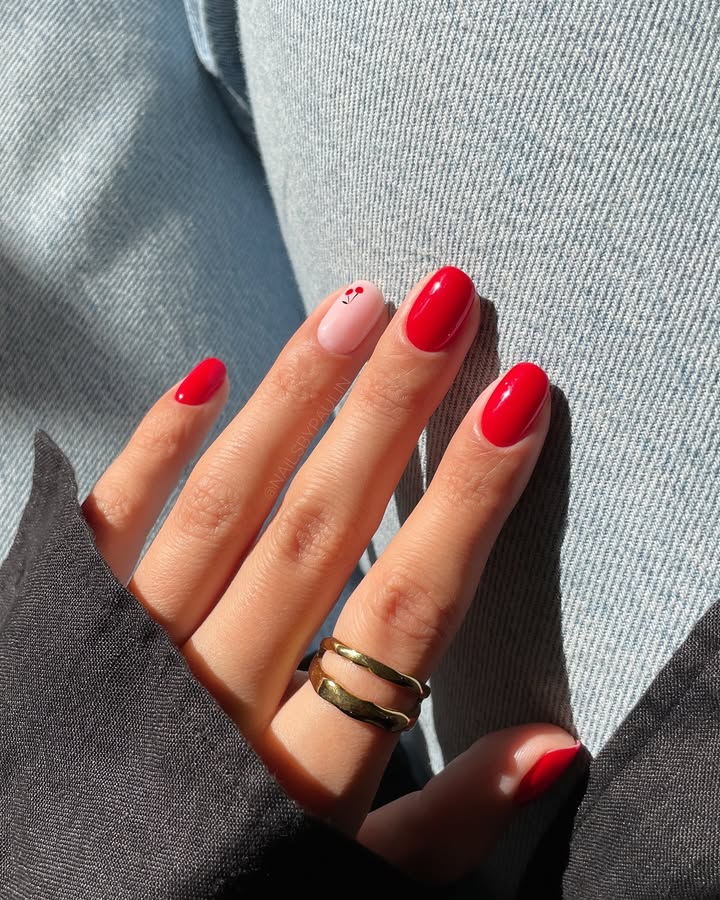 Pink-red-cherry-short-summer-nail-look.jpg