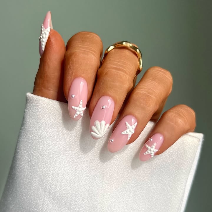 Starfish-charm-summer-beach-nails.jpg