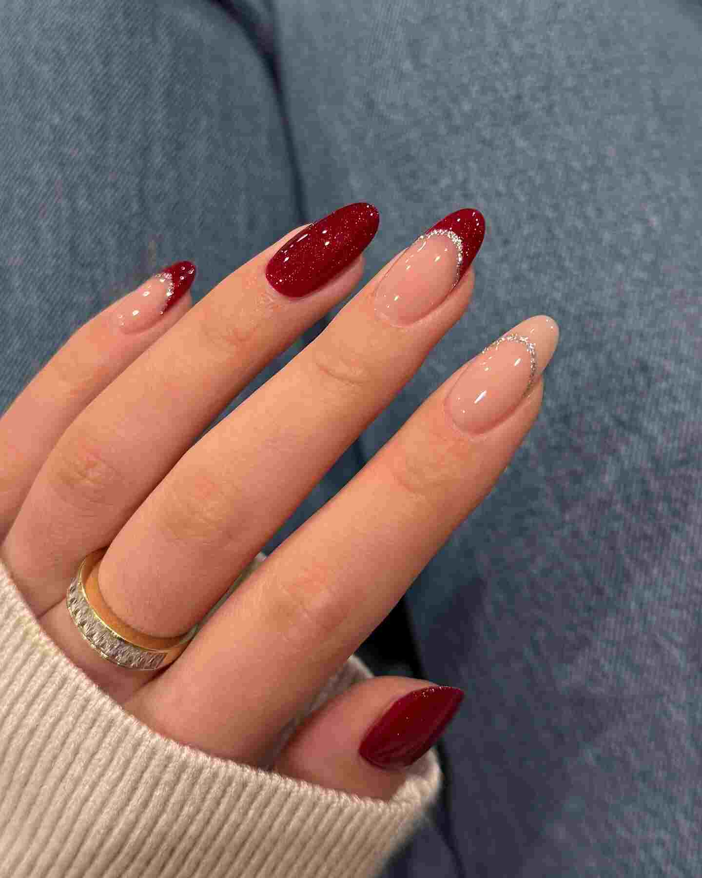 Velvety-maroon-cute-fall-nails-_.jpg