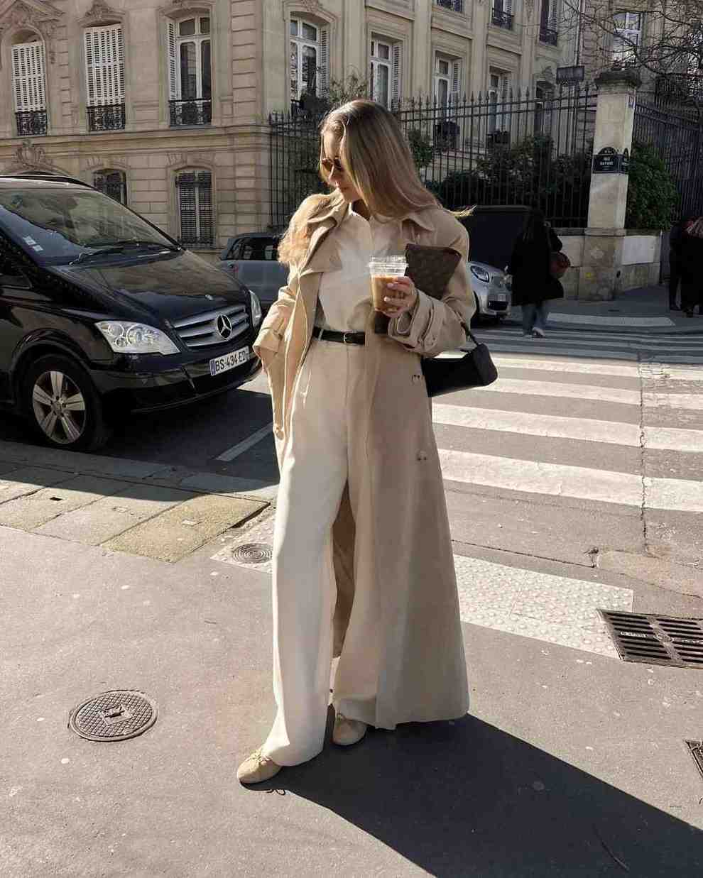 Cream-Trousers-Camel-Trench-fall-outfit-ideas.jpg