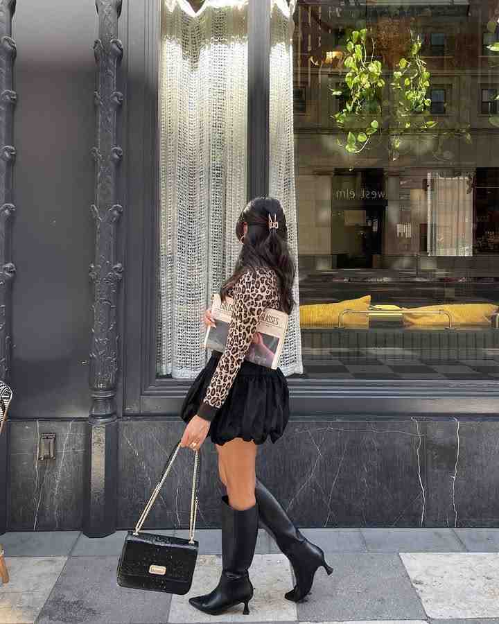 Leopard-top-with-bubble-skirt-bold-fall-skirt-outfit_.jpg