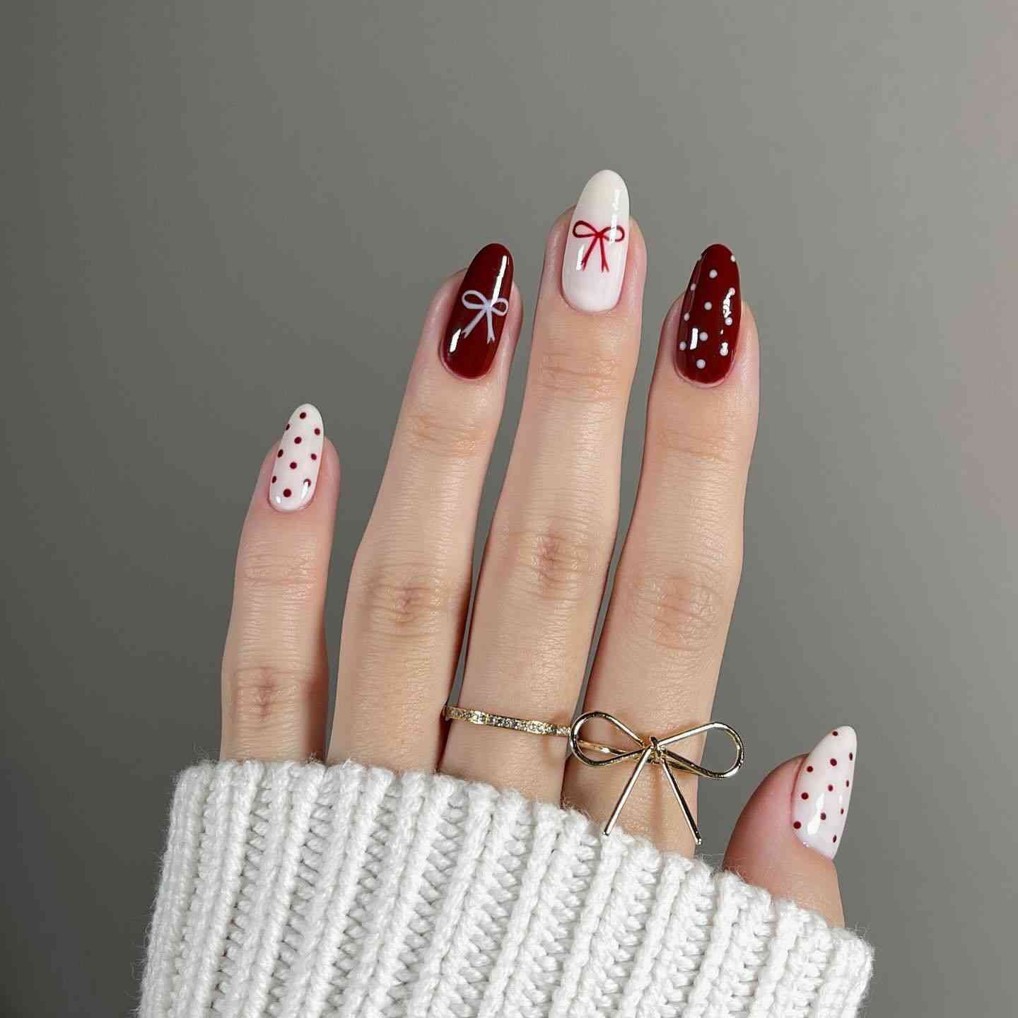 Berry-Sweet-Bows-Nail-Designs.jpeg