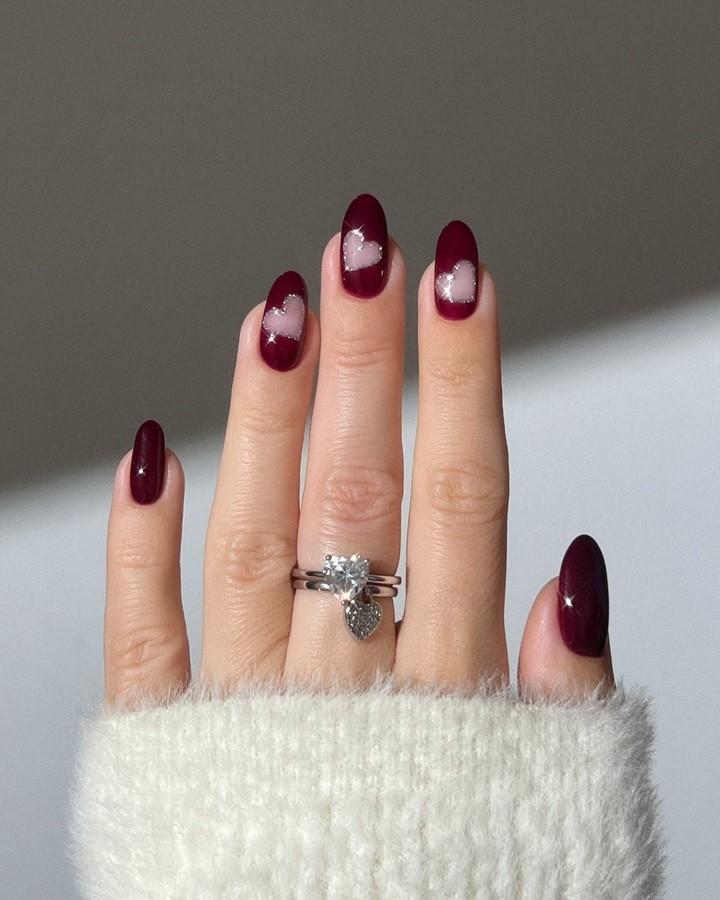 Heart-burgundy-nail-design-for-winter-1-1.jpg