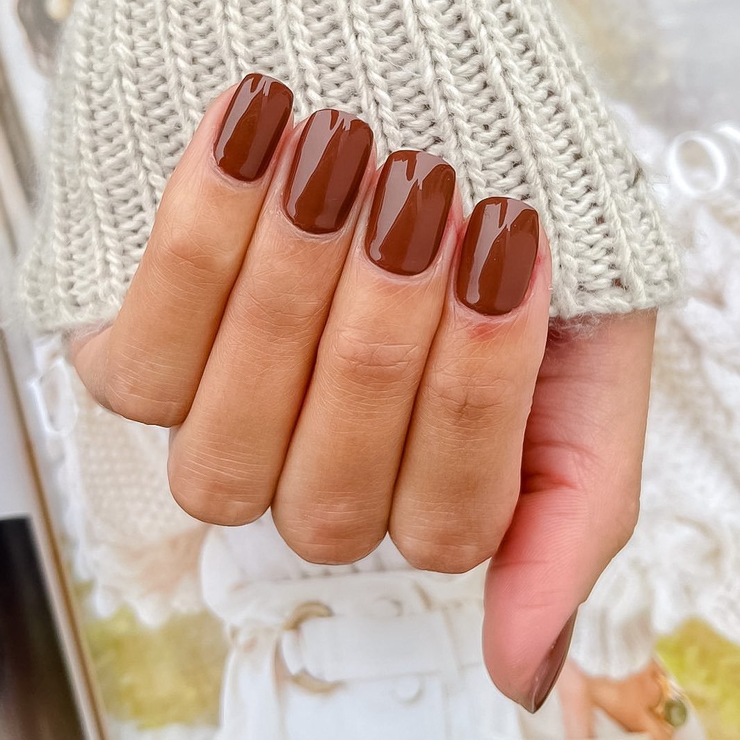 deep-brown-nail-art-ideas.jpeg