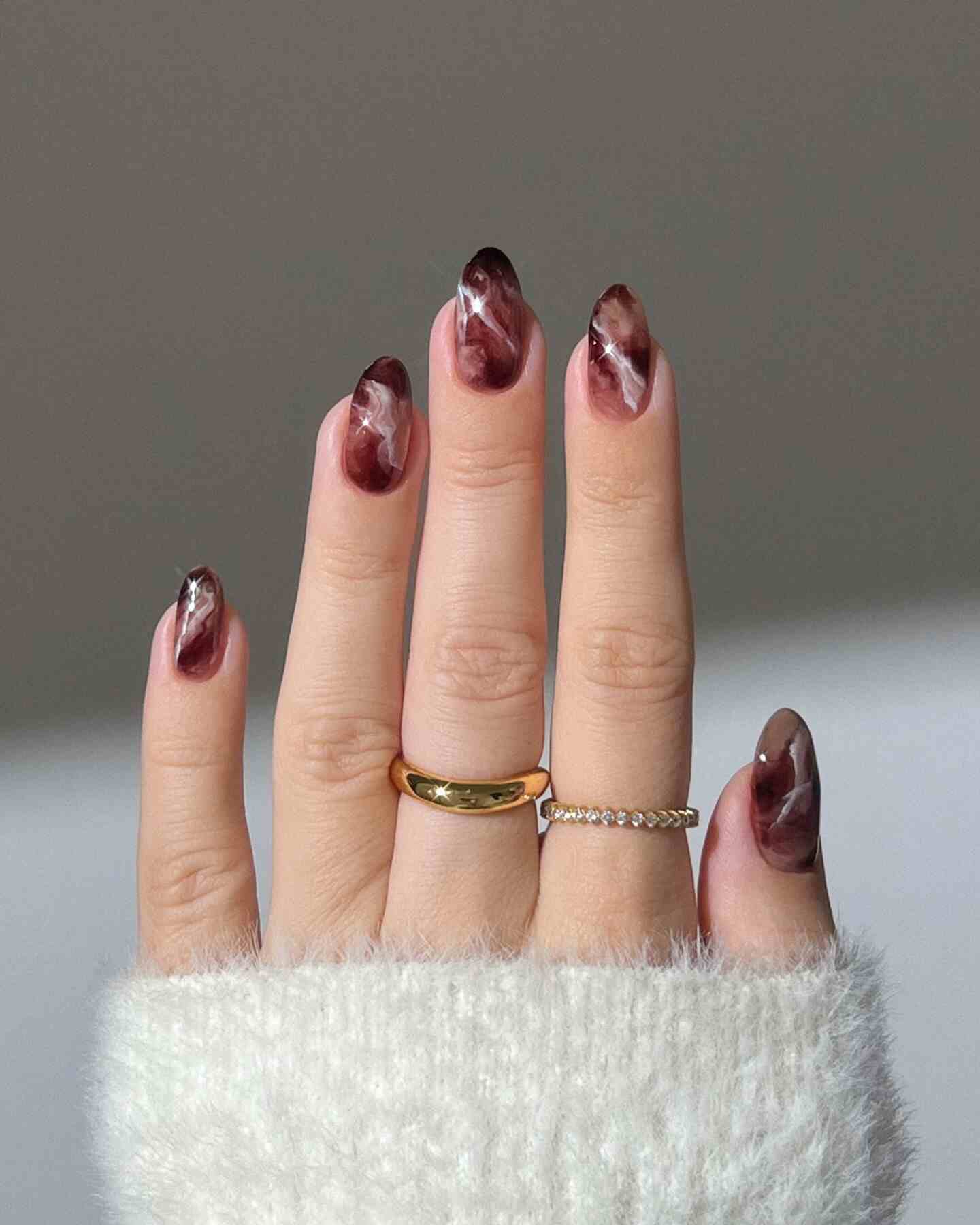 smoky-brown-marble-nails-1.jpeg