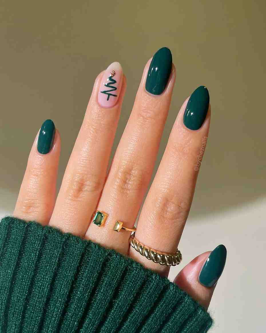 Forest green glossy nail design.jpg